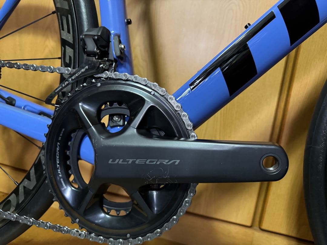 TREK EMONDA SLR7 Ultegra di2 12速