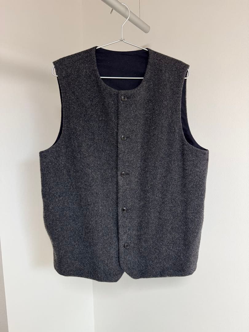 CONFECTウールモッサークルーネックベスト