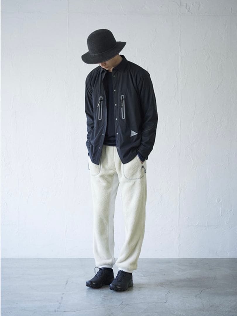 and wander ジャケット