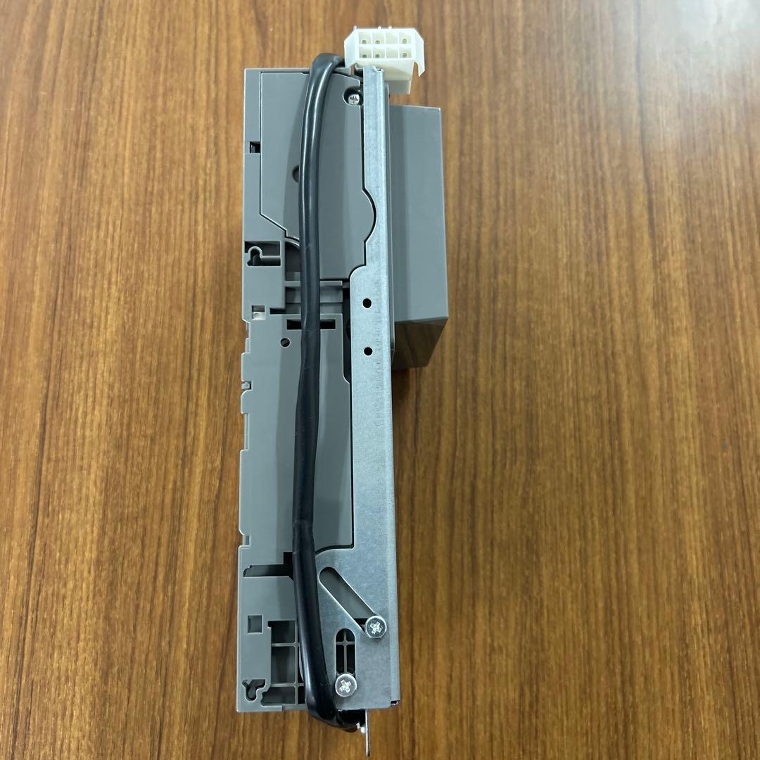 CONLUX社製ビルバリ　新札対応に改修済み