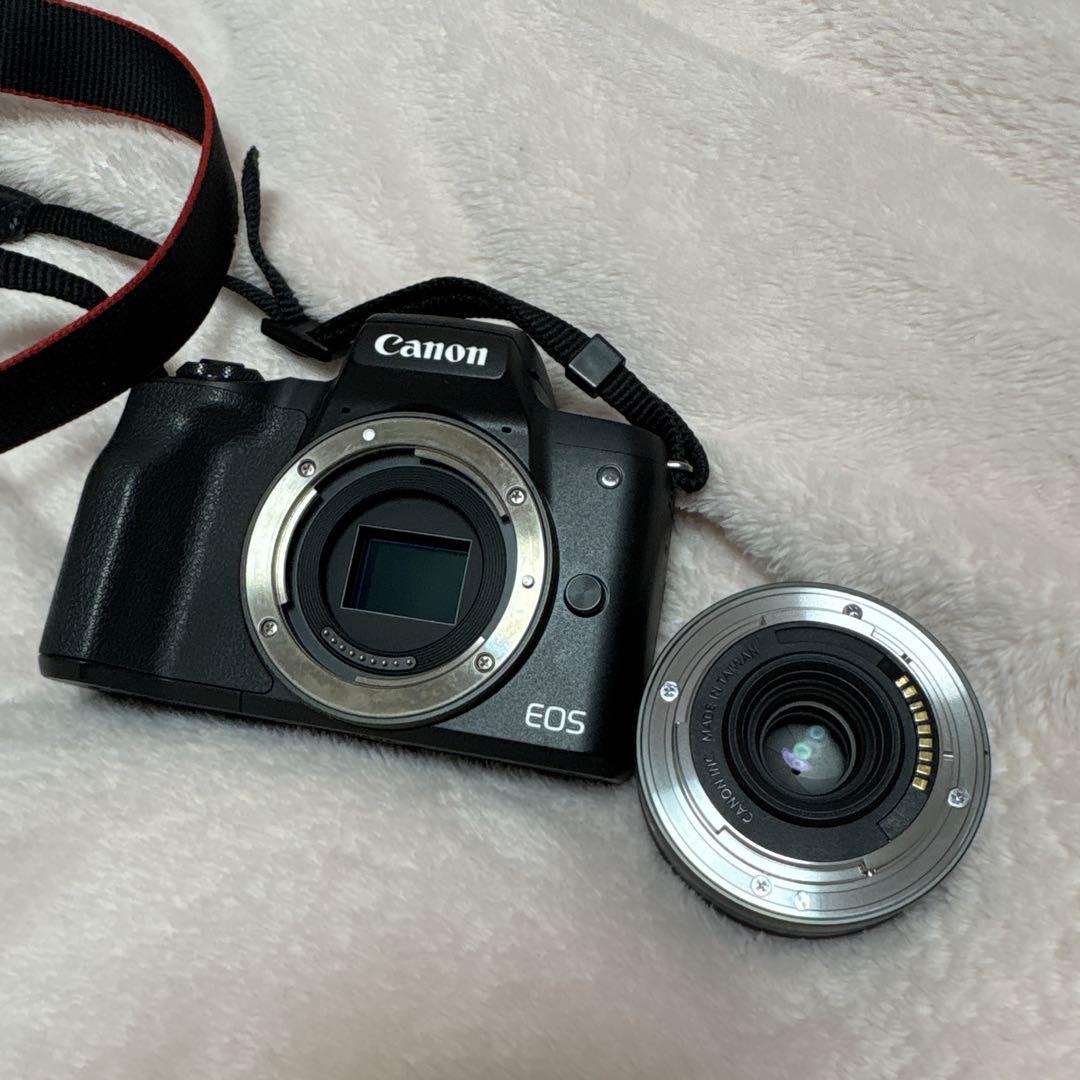 Canon EOS Kiss M デジタル一眼レフ