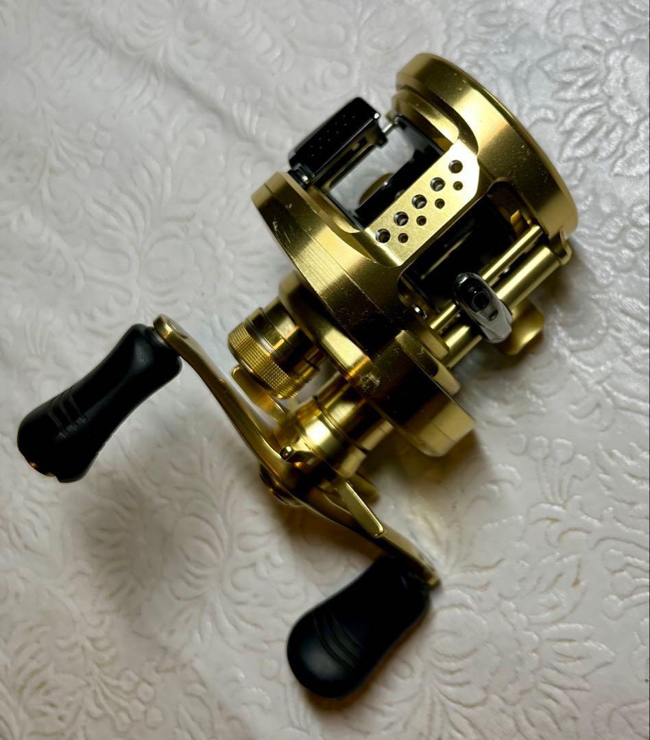 美品！　シマノ　14 カルカッタ　コンクエスト200 綺麗です！