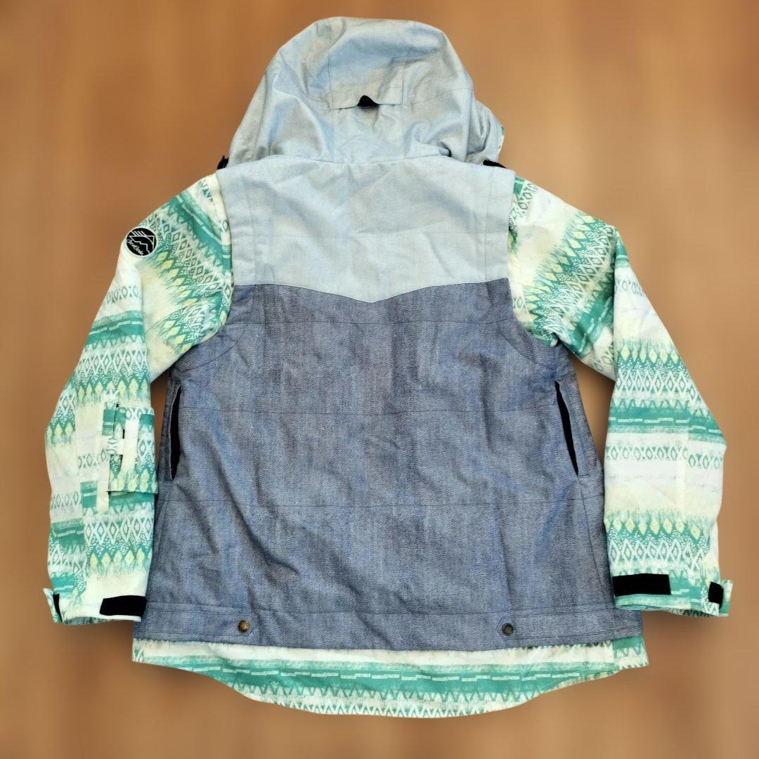 スノーボードウェアセット（ジャケット・パンツ）