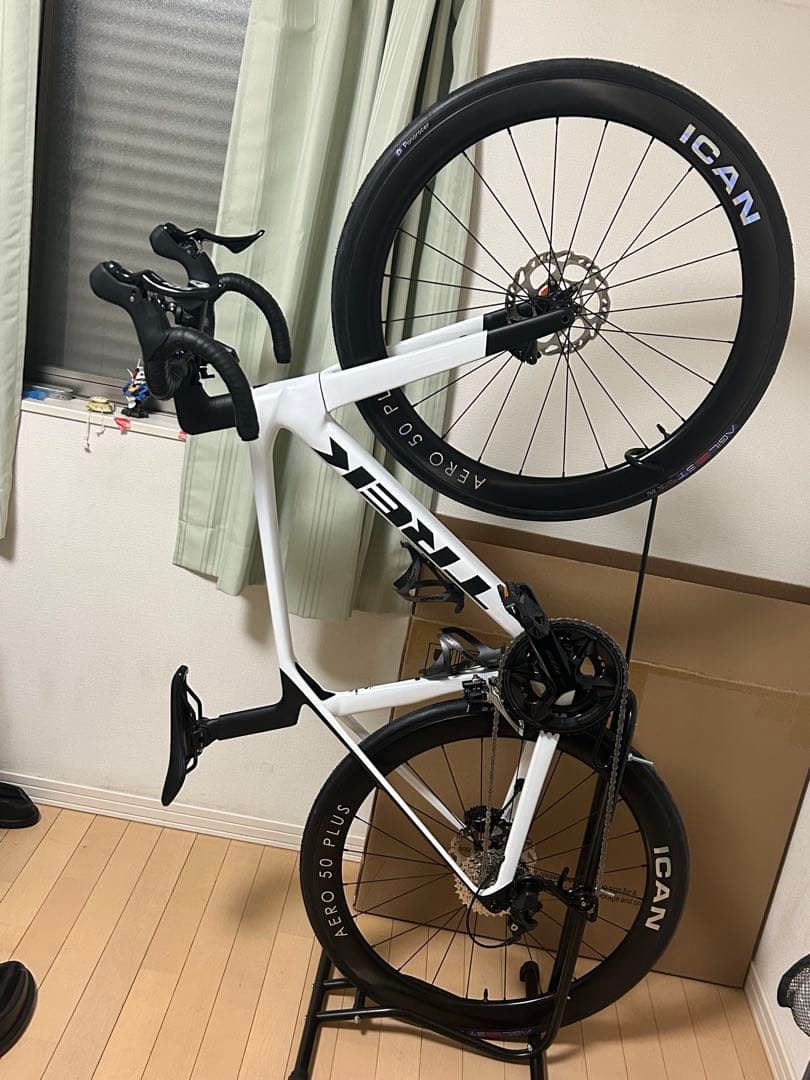 自転車本体 TREK madone SL5 GEN8