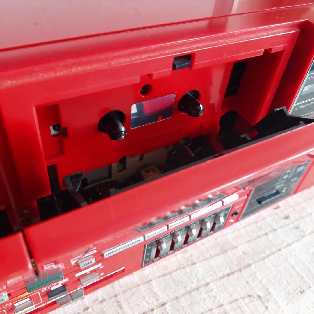 SHARP　QT-88　ダブルラジカセ　赤