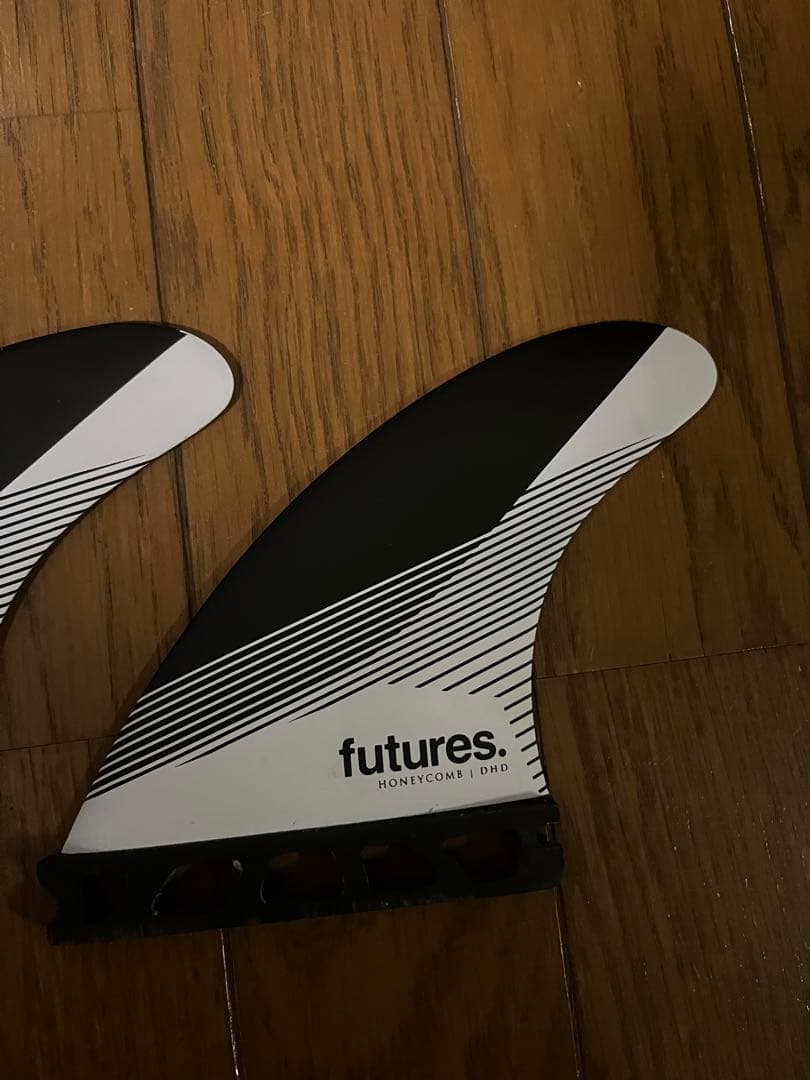DHD & futures サーフボードフィン Mサイズ