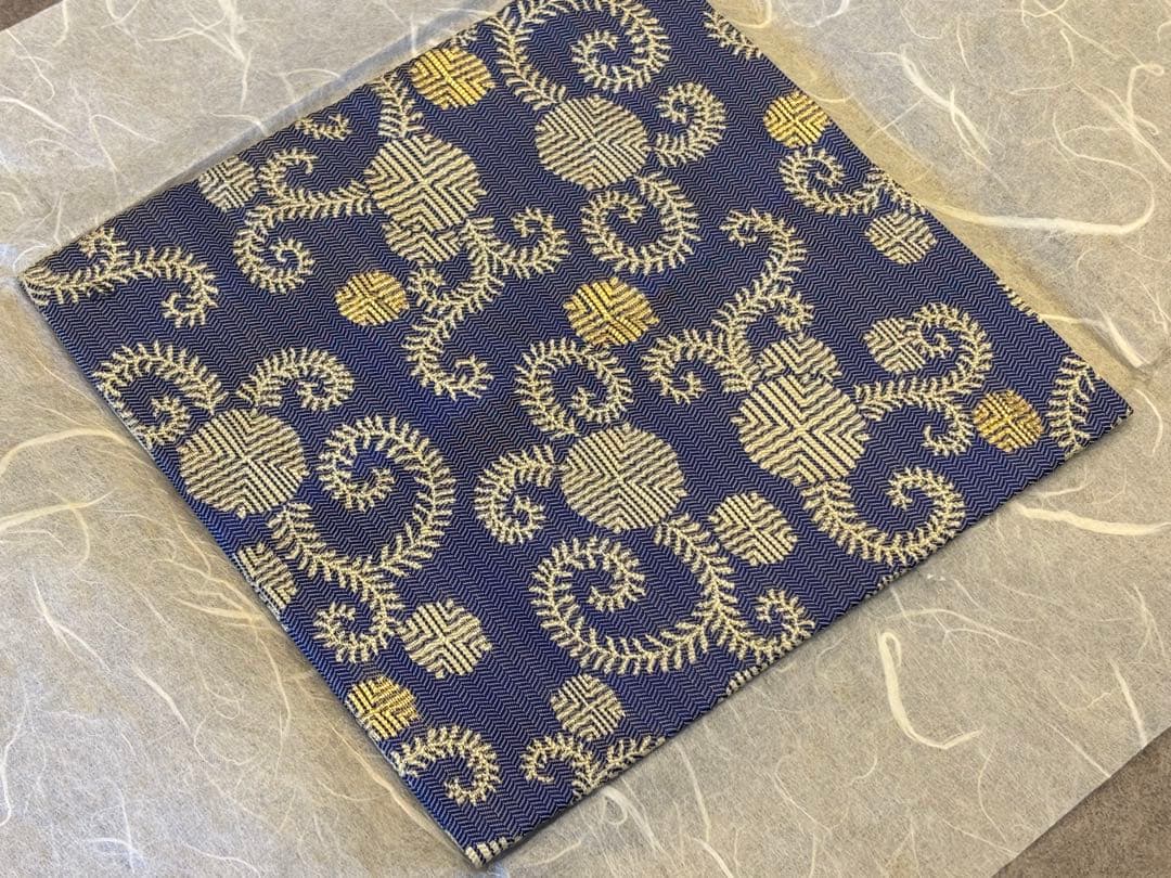 茶道具 土田友湖 坐忘斎家元御好 松蔓紹巴古帛紗 古帛紗 桐箱