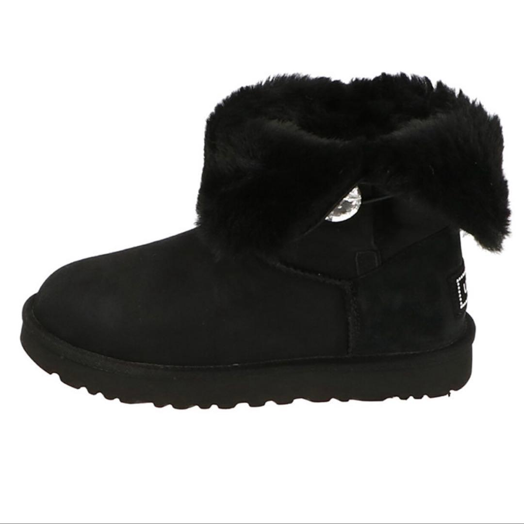 チャイロイコグマ です★UGG ★ ブーツ ★ 未使用品
