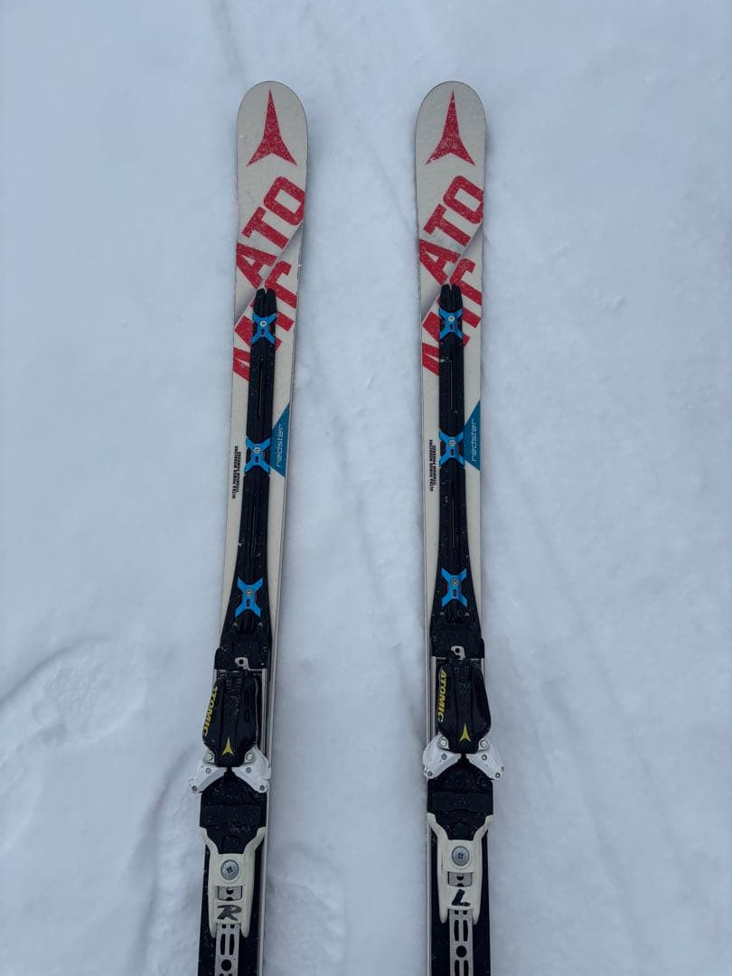 186cm アトミック レッドスター ATOMIC REDSTER GS