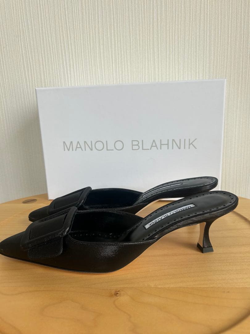 新品⭐︎名品【Manolo Blahnik】メイセール　コットンミュール38