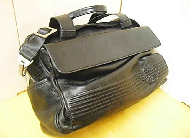 H*u様 エンポリオ アルマーニ◆ラム革製◆ショルダーバッグ◆