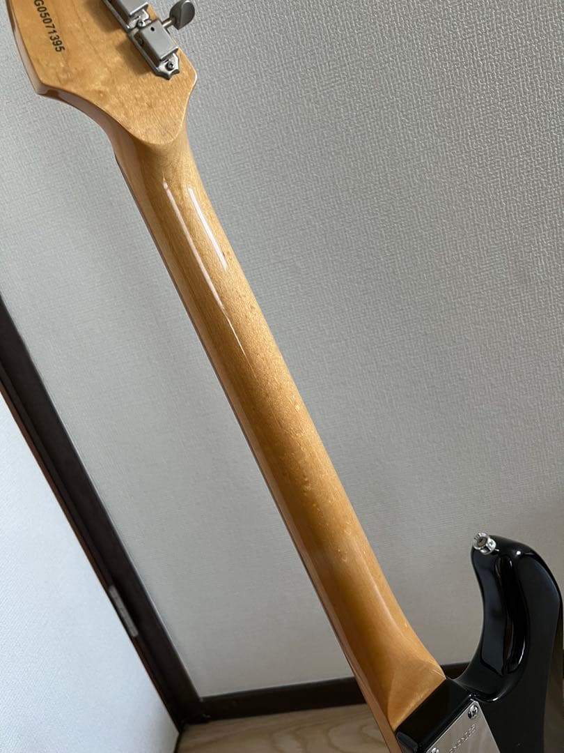 FERNANDES LE-1Z ストラトキャスタータイプ