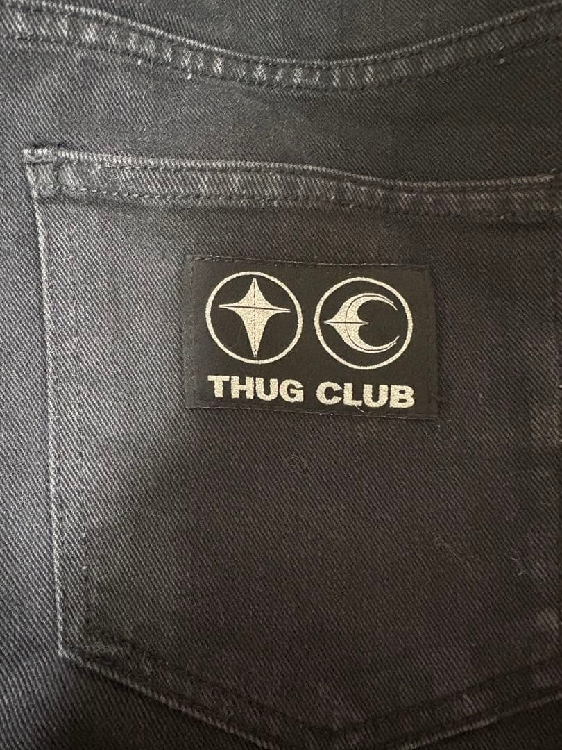 THUG CLUB グラフィックデニムパンツ