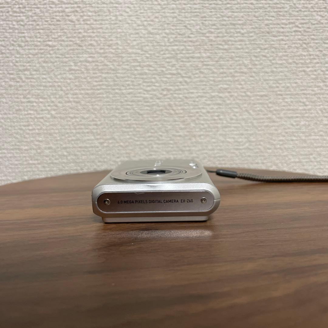 【オールドコンデジ】 CASIO EXILIM EX-Z60