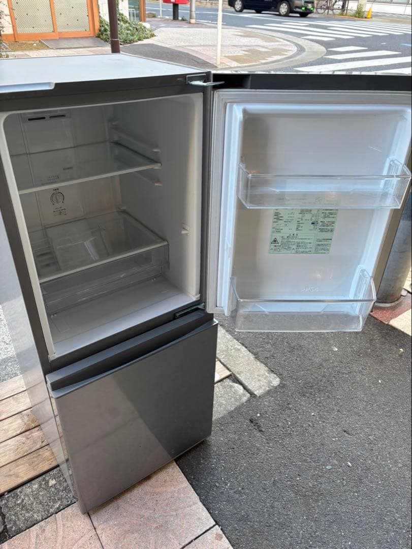 AQUA ノンフロン冷凍冷蔵庫　AQR-13G(S) 17年製　一人暮らし冷蔵庫