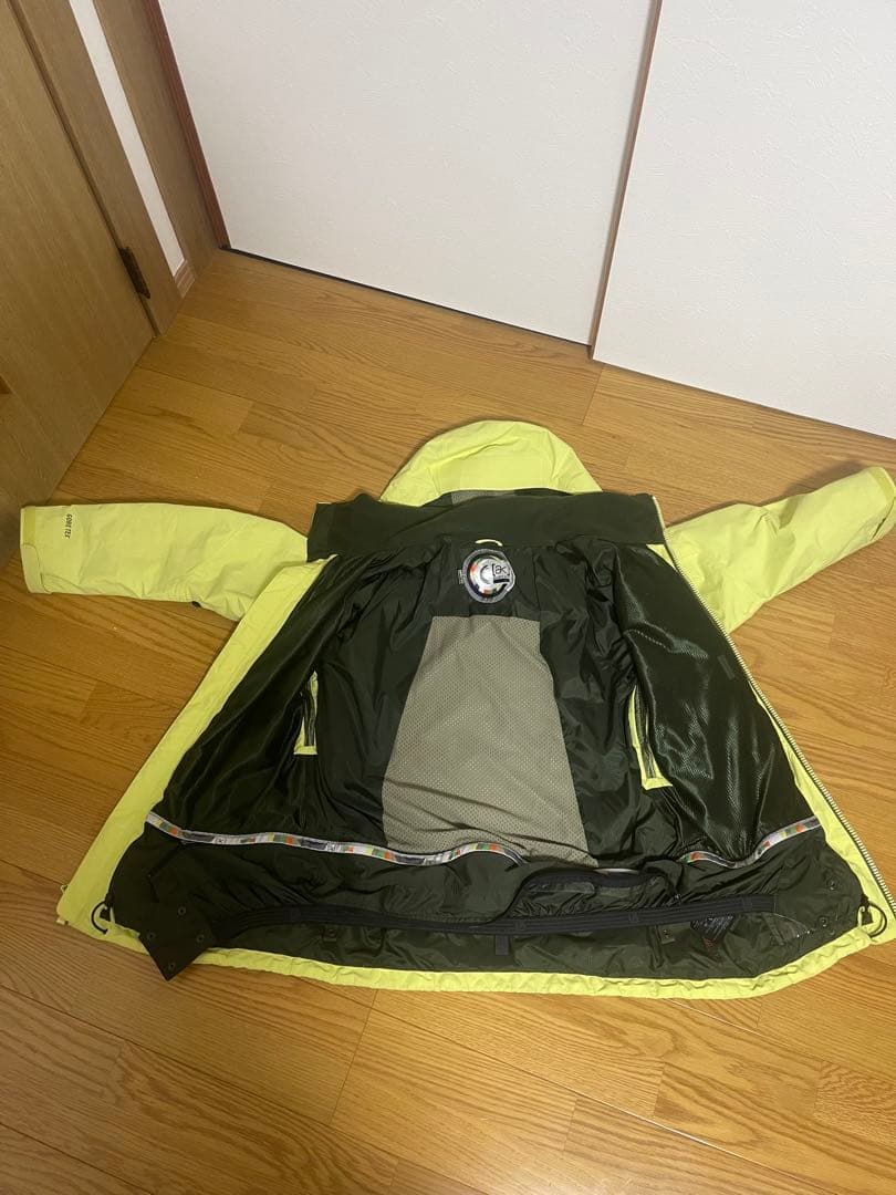 BURTON ［ak］スノーボードウェア上下セット