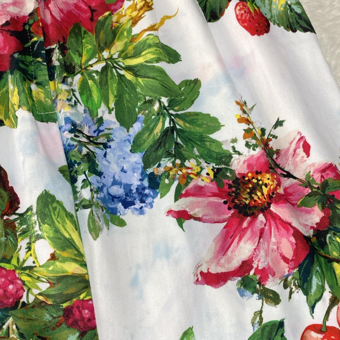 DE0021【ドルチェアンドガッバーナ】ワンピース【40】タイト 花柄 訳アリ