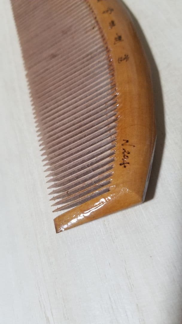 極希少品　中国　アンティーク★木製彫刻櫛 　コレクション品　天然木　古玩