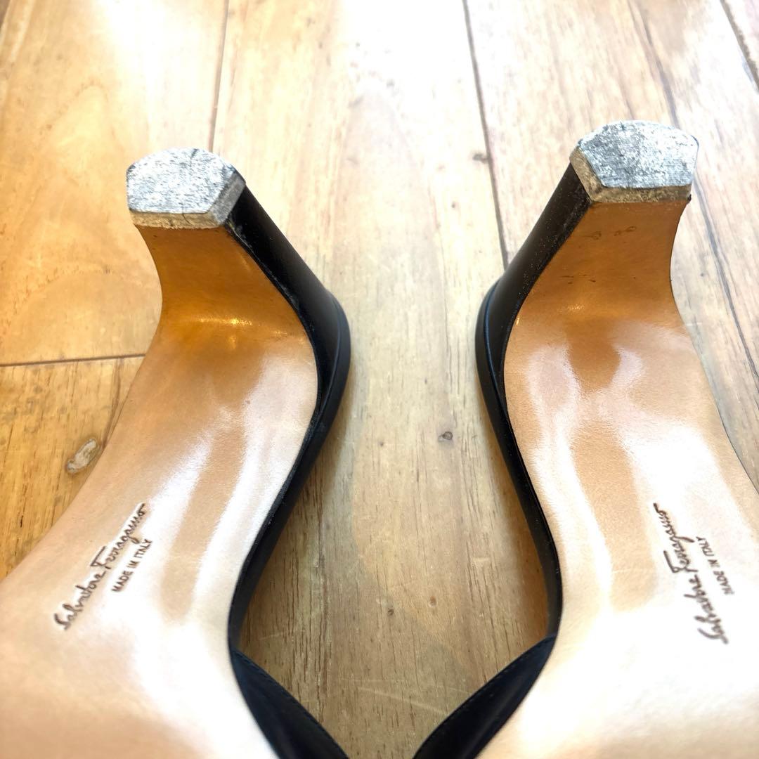 【サルヴァトーレ フェラガモ】サンダル ミュール ガンチーニ