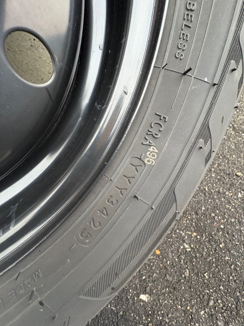 エブリィバン　鉄チンホイール　タイヤ付き 新車から1500キロ外し