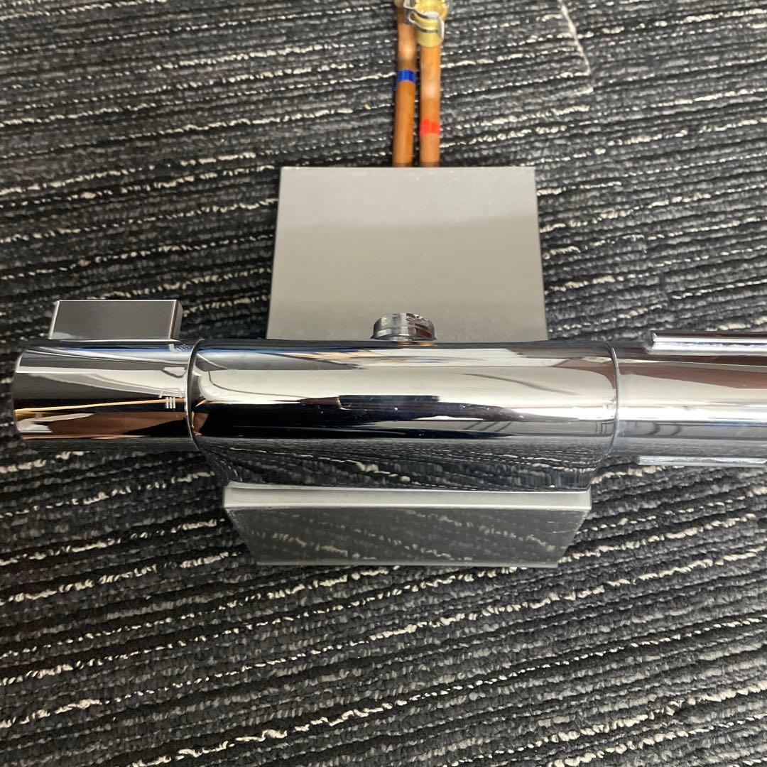 Lixil シャワーヘッド 水流調整機能