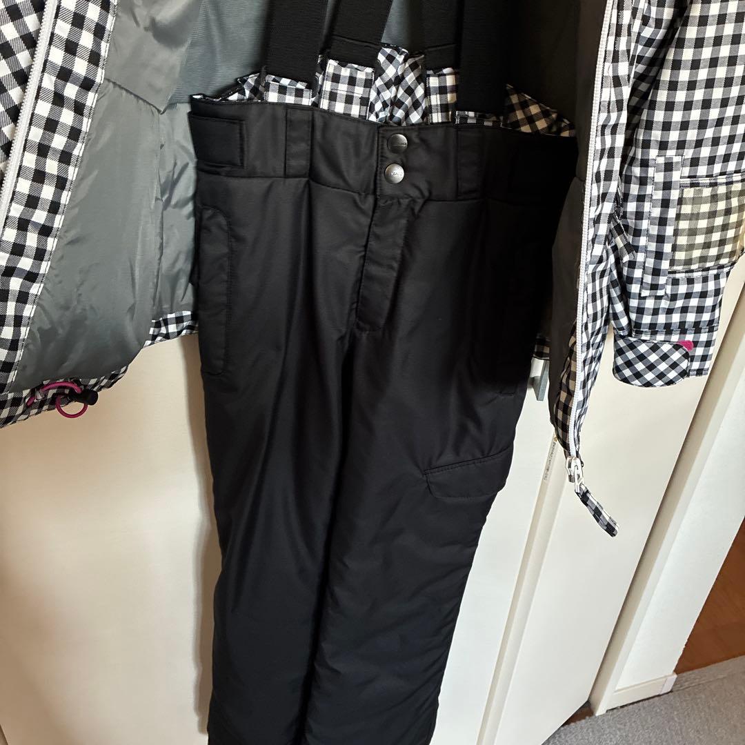 IGNIO スキー・スノボ　ウエア　Sサイズ　　ニット帽付き　未使用品