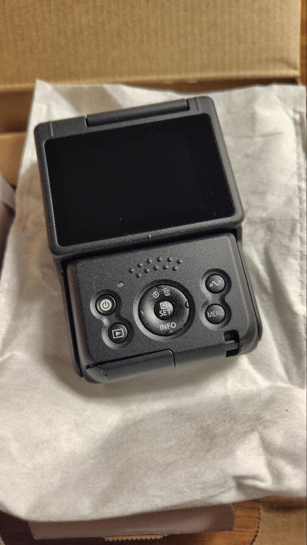 デジタルカメラ Canon Power Shot V10