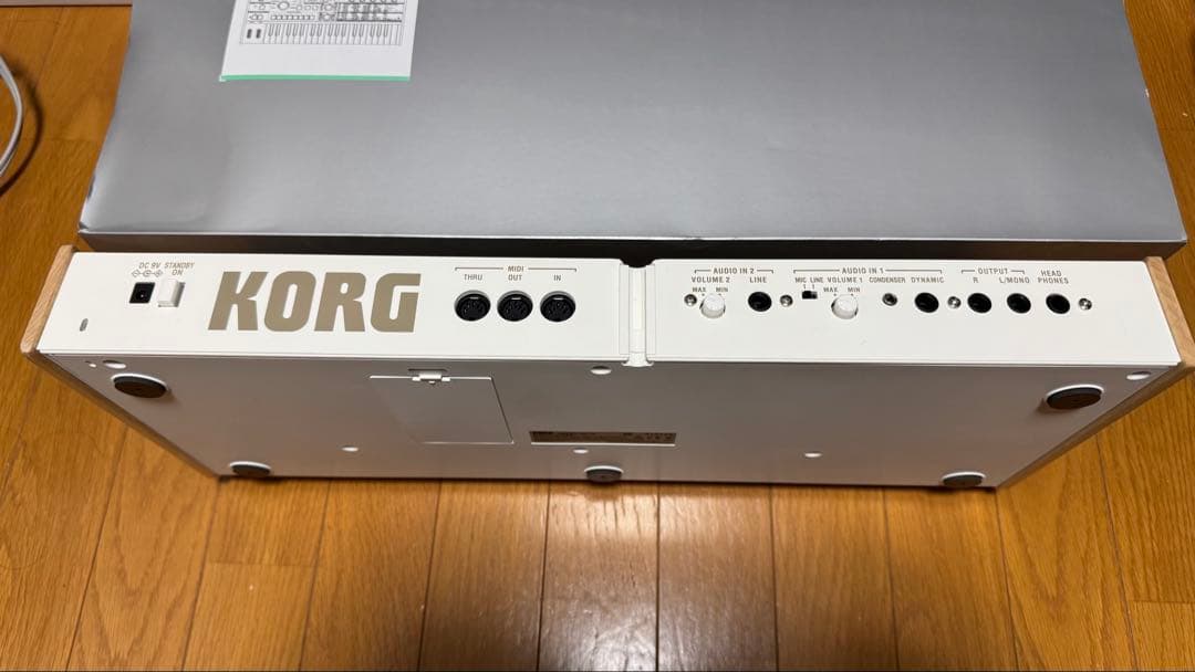 microKORG S ホワイト シンセサイザー ボコーダー KORG