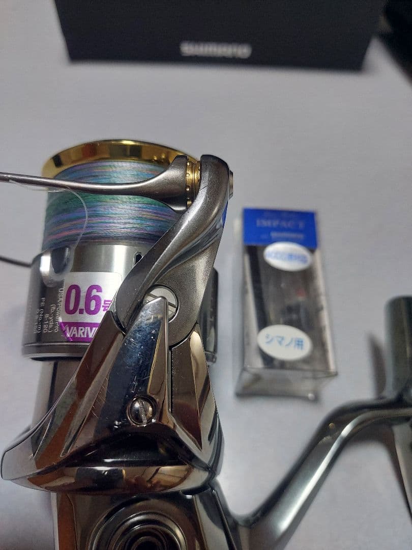 シマノ SHIMANO 18ステラ C3000SDHHG リブレカスタム