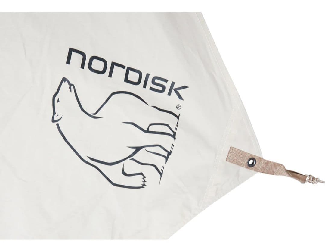 Nordisk Kari 12 タープ 300x400cm