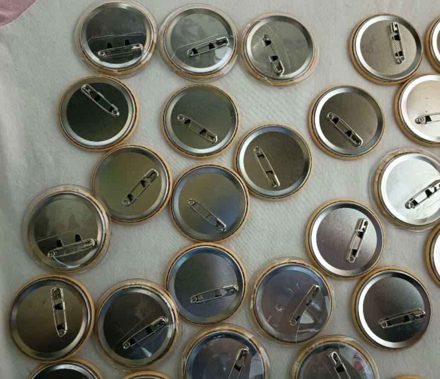 すとぷり　ジェル　アニマル缶バッチ　あにまる缶バッチ