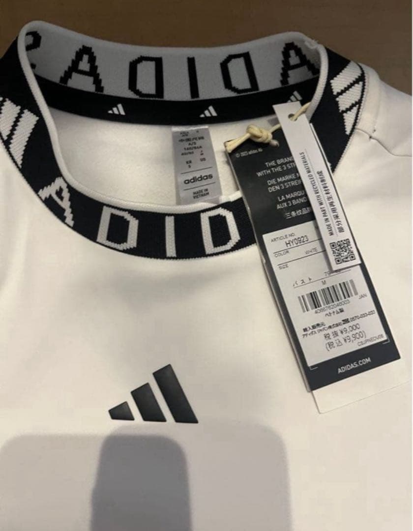 新品　adidas モックネック　裏起毛　フレアースカート　　セットアップ　M