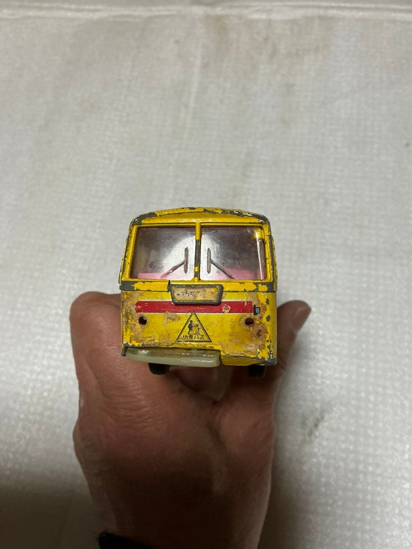 ダイヤペット／三菱ふそう・幼稚園バス。【ドアが欠品、汚れ、キズ】。