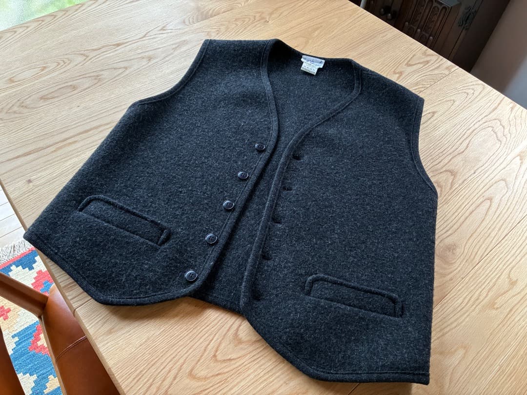 agnès b.　アニエスベーオム　ウールベスト　フランス製