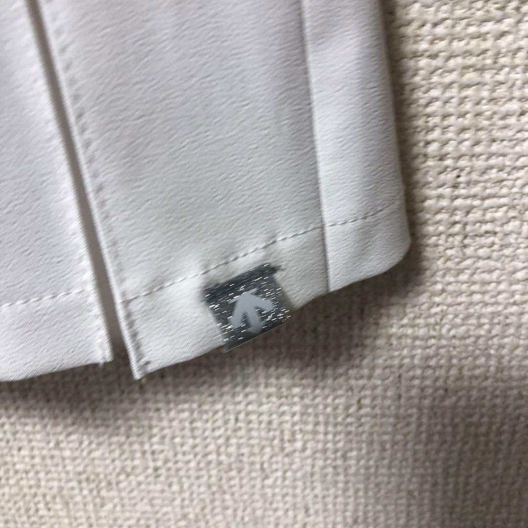 【新品・未着用】デサントゴルフ　スカート