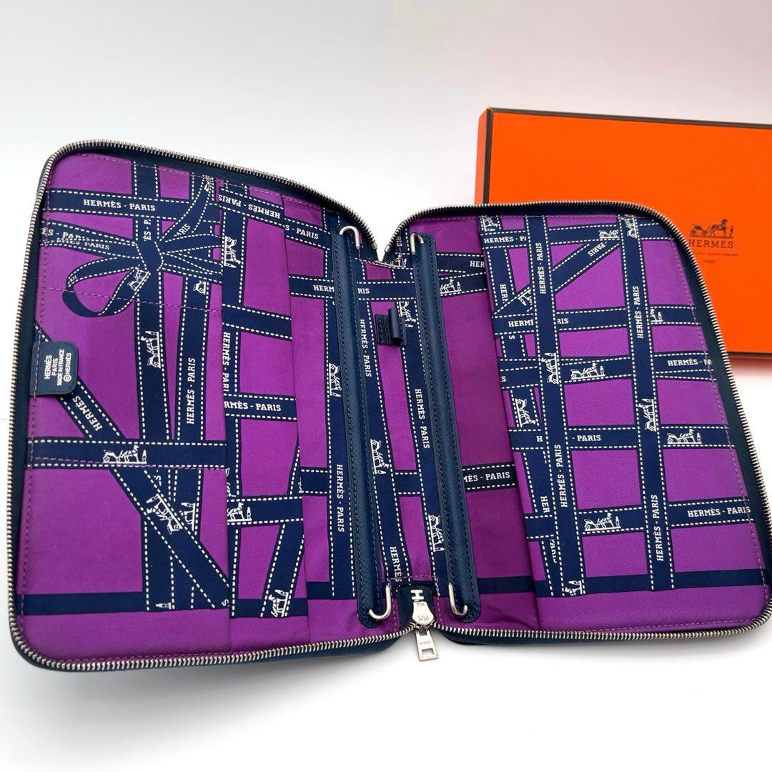 HERMES 手帳カバー アジェンダ シルクイン ネイビー ラウンドファスナー