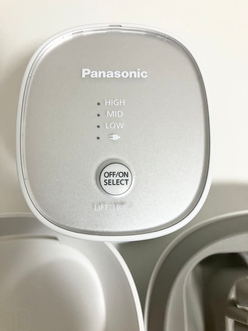 パナソニックEH-HE0J-S 頭皮エステ スパイラル＆スライド