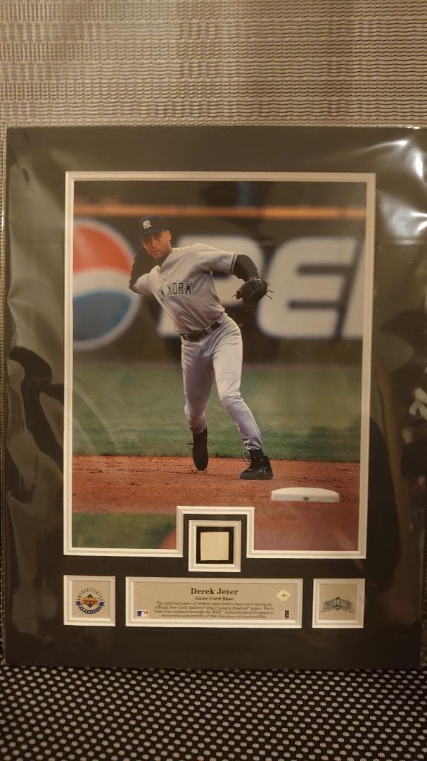 ニューヨークヤンキース　デレク・ジーター　ゲーム使用ベース 記念品