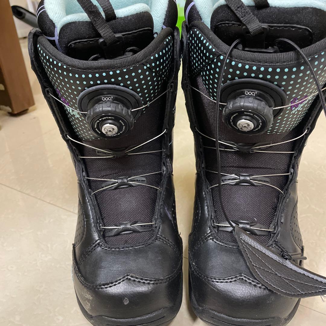 ウィンタースポーツ用スノーボードブーツ(女性用)