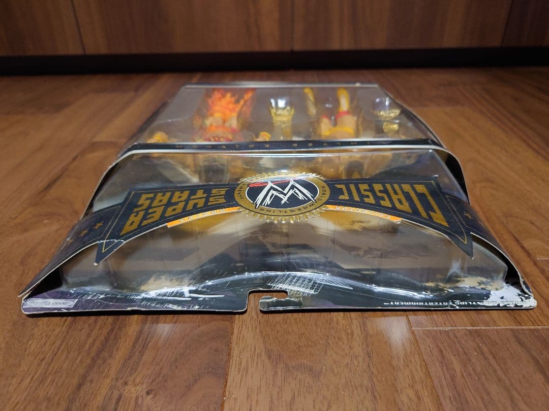 ハルク・ホーガン、アルティメット・ウォリアー フィギュア