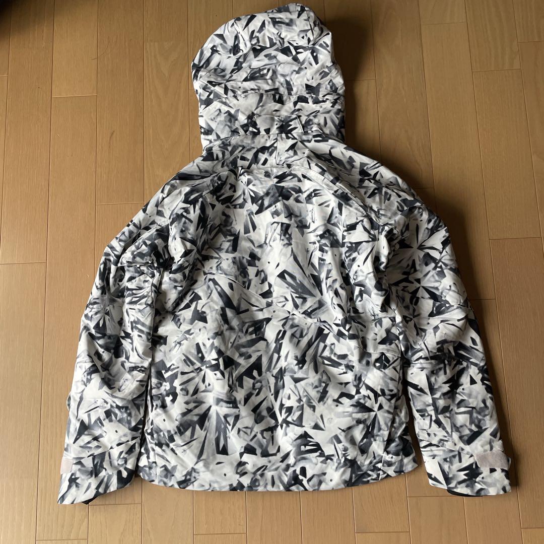 デサントDESCENTEスキーウェア　上下セット　デモチーム　中古　サイズL