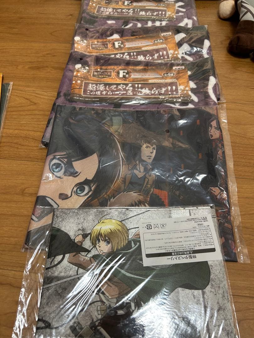 進撃の巨人　グッズセット
