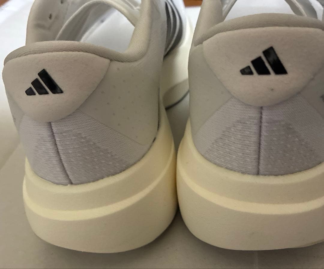 アディダス ADIZERO EVO SL 24cm