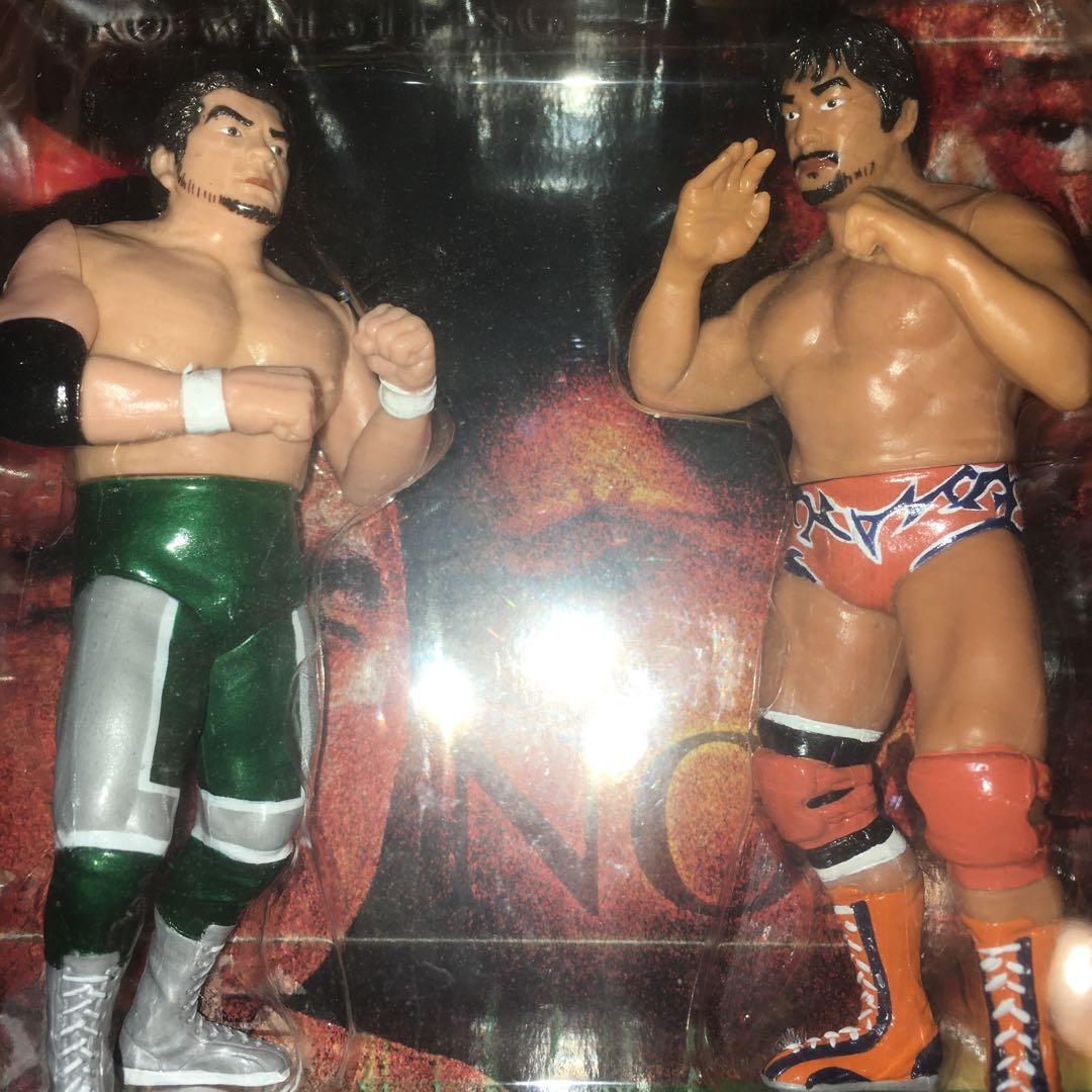 三沢光晴・小橋建太　2体パック　小橋オレンジタイツ