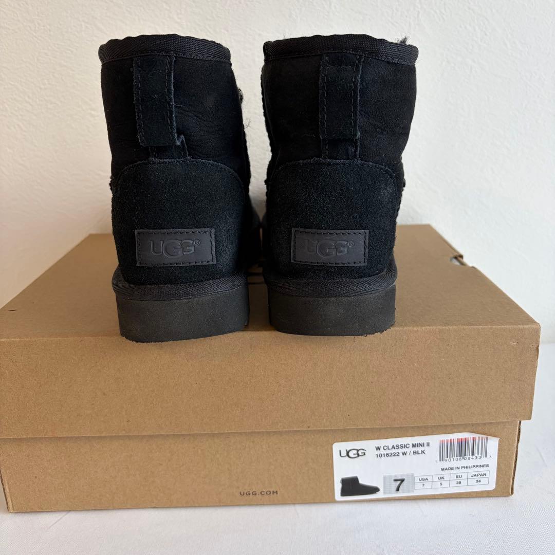 靴 UGG W CLASSIC MINI 24cm
