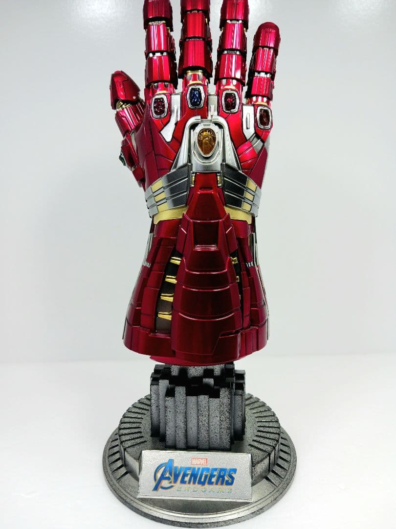 動作品 アベンジャーズ ナノ・ガントレット ハルクバージョン