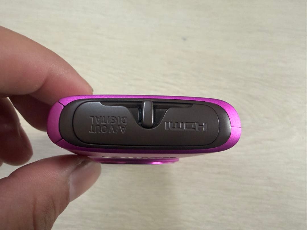 ジャンクCanon IXY 610F コンパクトデジタルカメラ