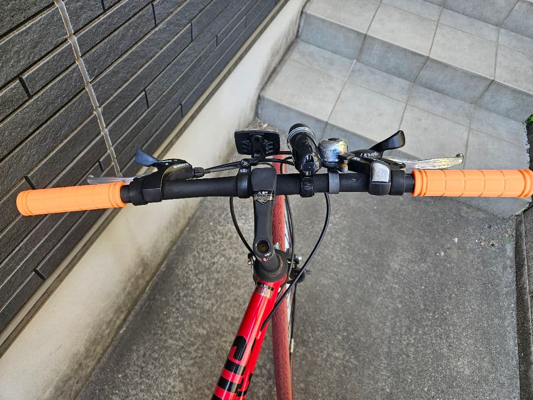 （引取希望）クロスバイク 700c 自転車 シマノ21段変速ギア