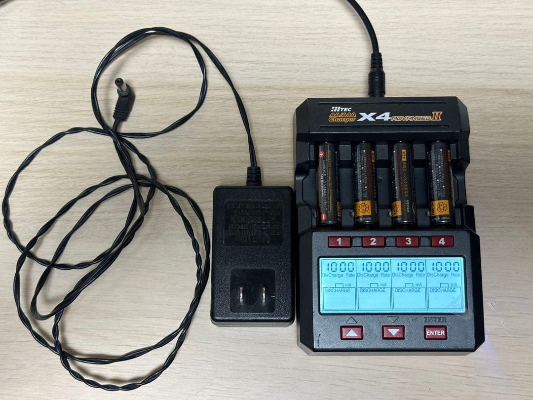 HITEC X4 Advance 2 ミニ四駆　充電器