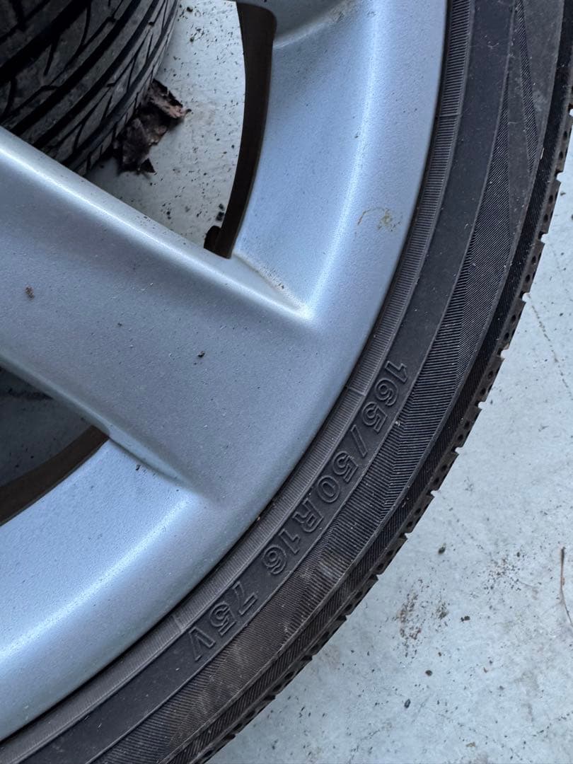 ダイハツ l175s ムーブカスタム 純正16インチホイール